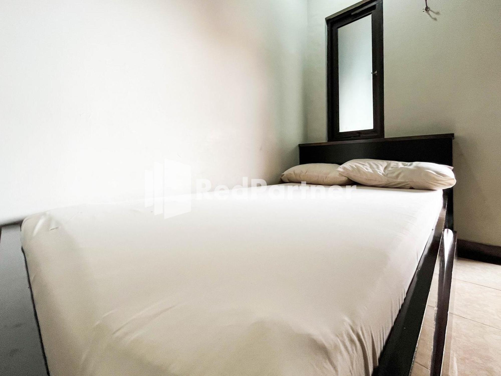 Griya Borobudur Malang Syariah Redpartner Blimbing  Dış mekan fotoğraf
