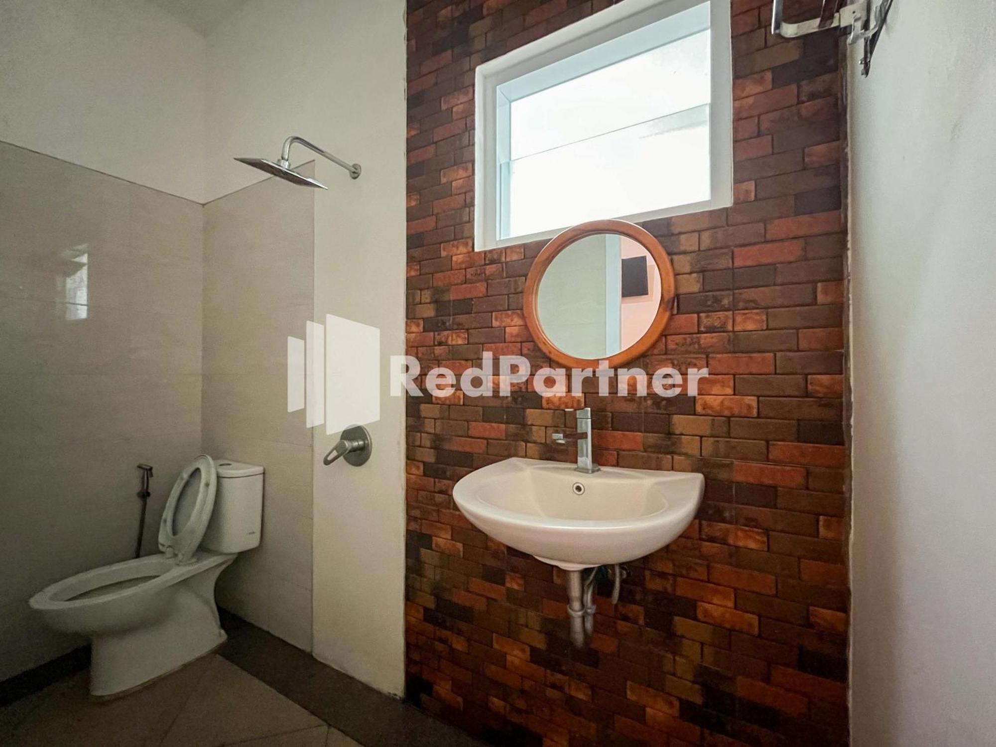 Griya Borobudur Malang Syariah Redpartner Blimbing  Dış mekan fotoğraf